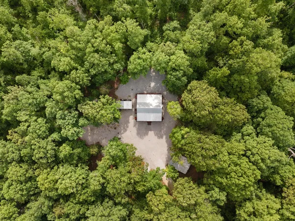 $425,000 | 6095 Old Highway 13, Hurricane Mills, TN 37078