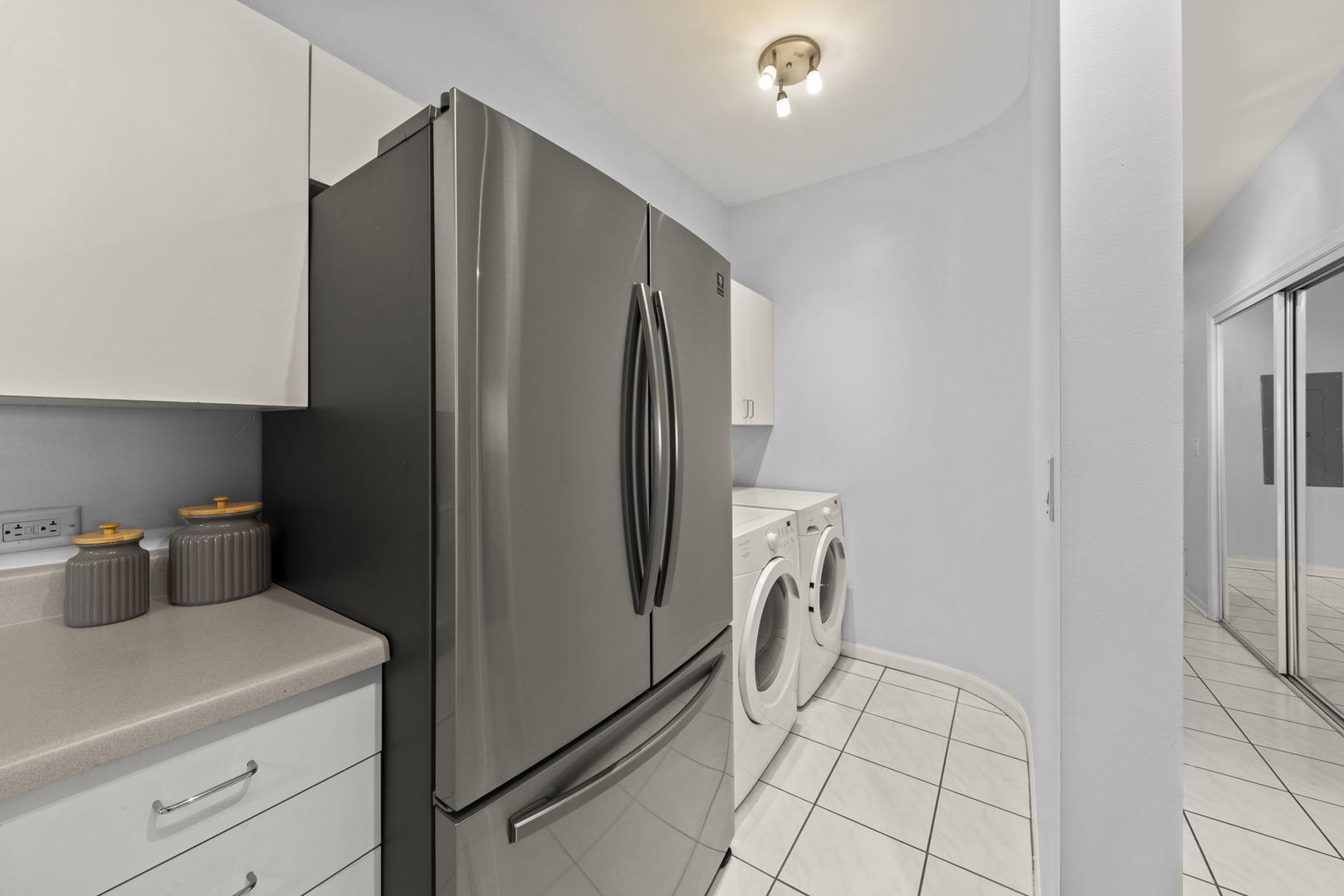 1 Renaissance Place, Unit PH2 Palatine, IL 60067 - Photo 11 of 23 a kitchen with stainless steel appliances a refrigerator and a sink