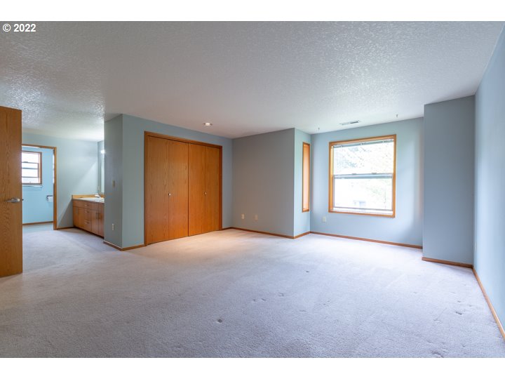 15917 Northeast Union Road, Unit 29 Ridgefield, WA 98642 - Photo 23 of 31 a view of empty room with windows