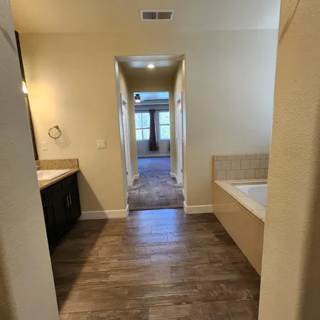 $695,950 | 4479 North Emerald Peak Drive, Clovis, CA 93619