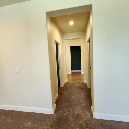 $695,950 | 4479 North Emerald Peak Drive, Clovis, CA 93619