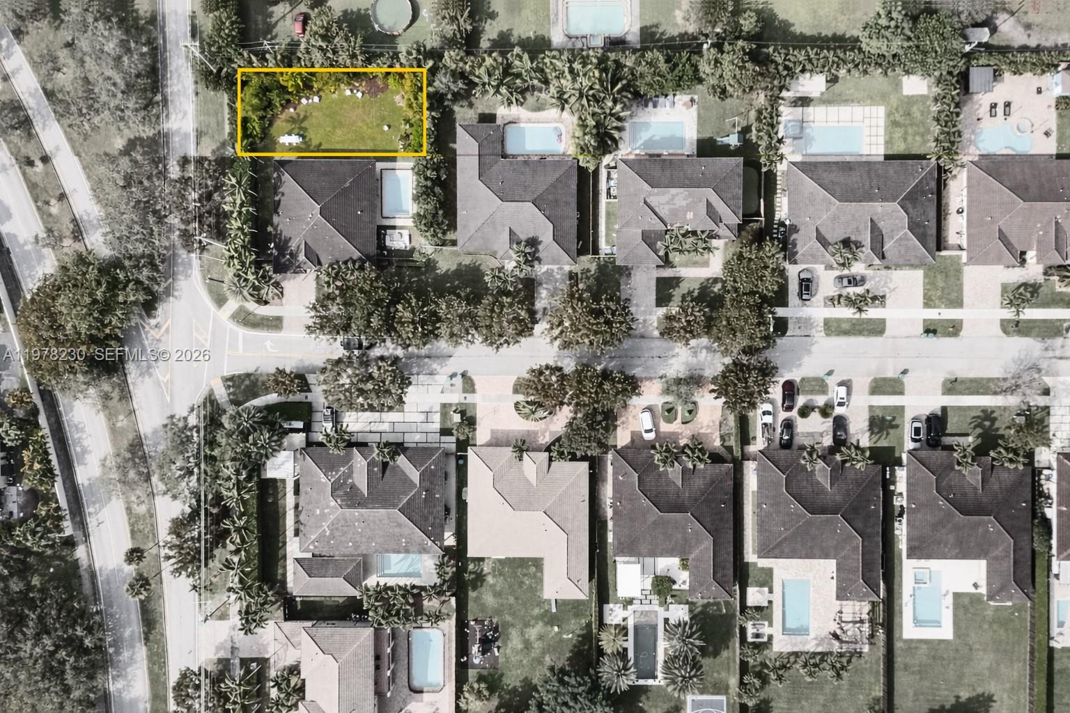 9151-sw 128 St Miami, FL 33176 - Photo 2 of 13 a picture of street view