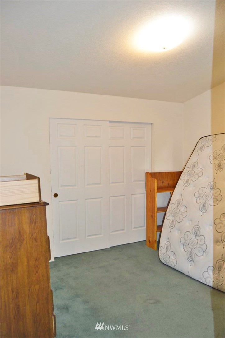 120 Bowers Road Chehalis, WA 98532 - Photo 22 of 31 a view of a room with painted walls