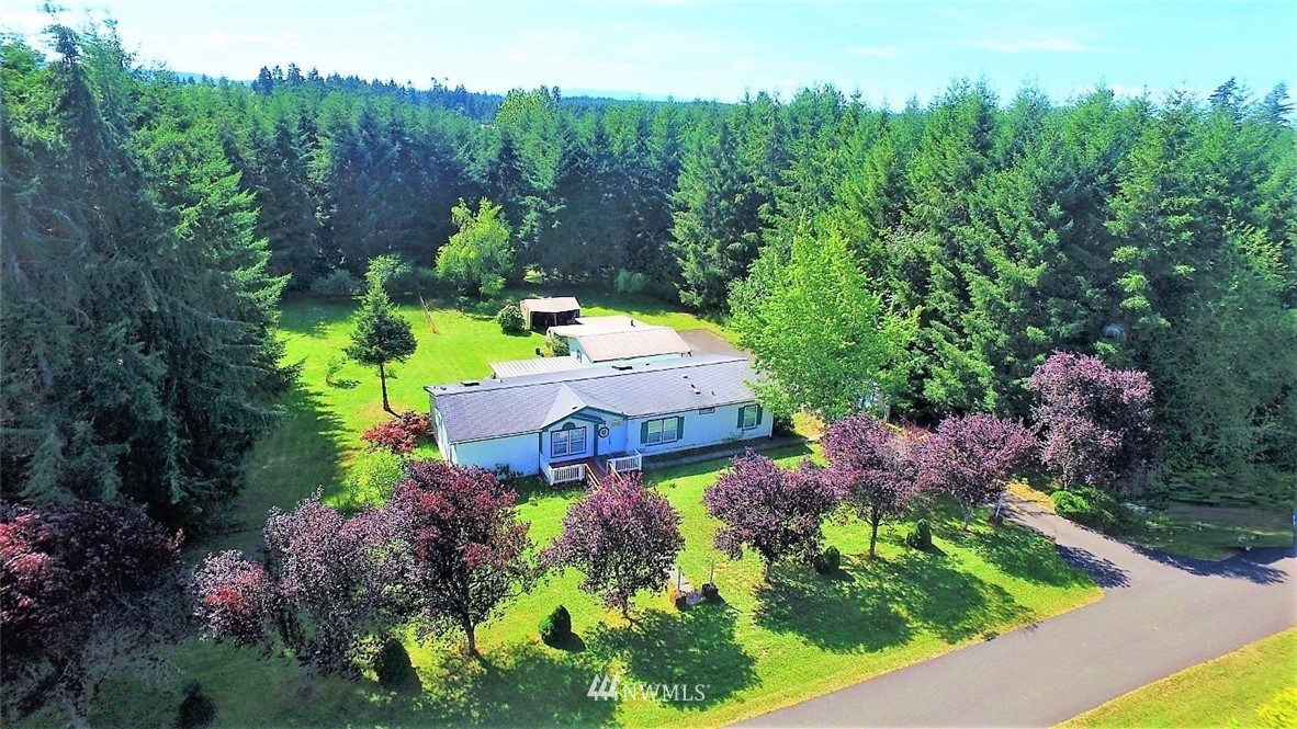 120 Bowers Road Chehalis, WA 98532 - Photo 30 of 31 an aerial view of a house with a garden