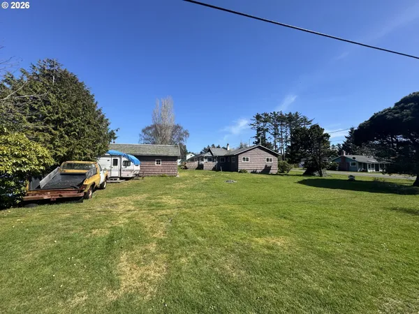 $325,000 | 1401 270th Place, Ocean Park, WA 98640