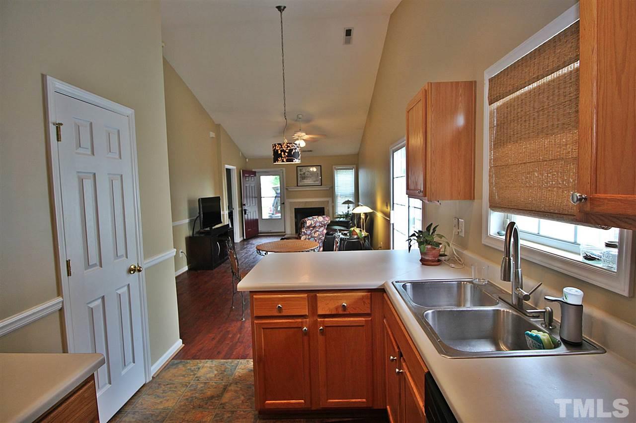 9035 Shallcross Way Raleigh, NC 27617 - Photo 11 of 20 Gallery Image 11