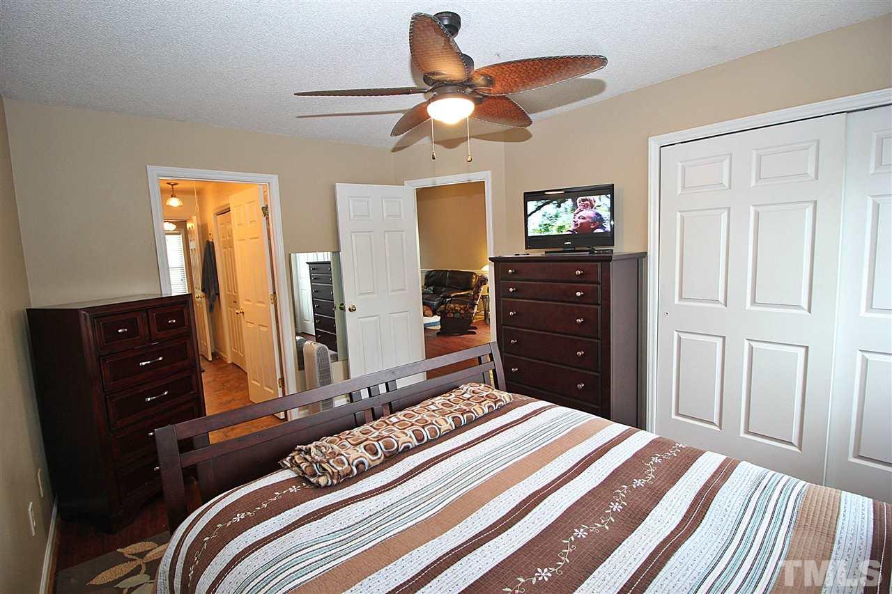 9035 Shallcross Way Raleigh, NC 27617 - Photo 16 of 20 Gallery Image 16