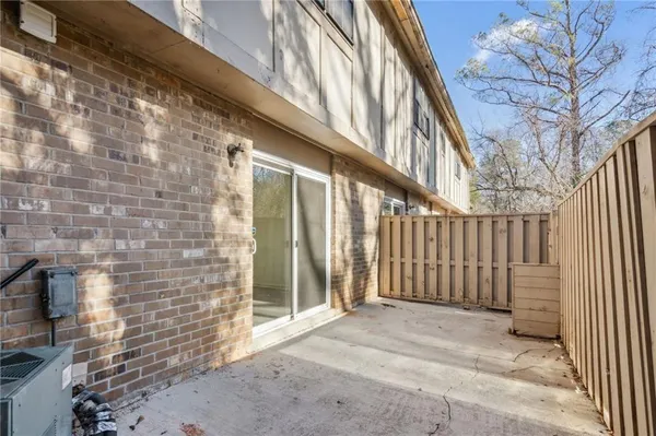 $1,600 | 1150 Rankin Street, Unit 4N, Stone Mountain, GA 30083