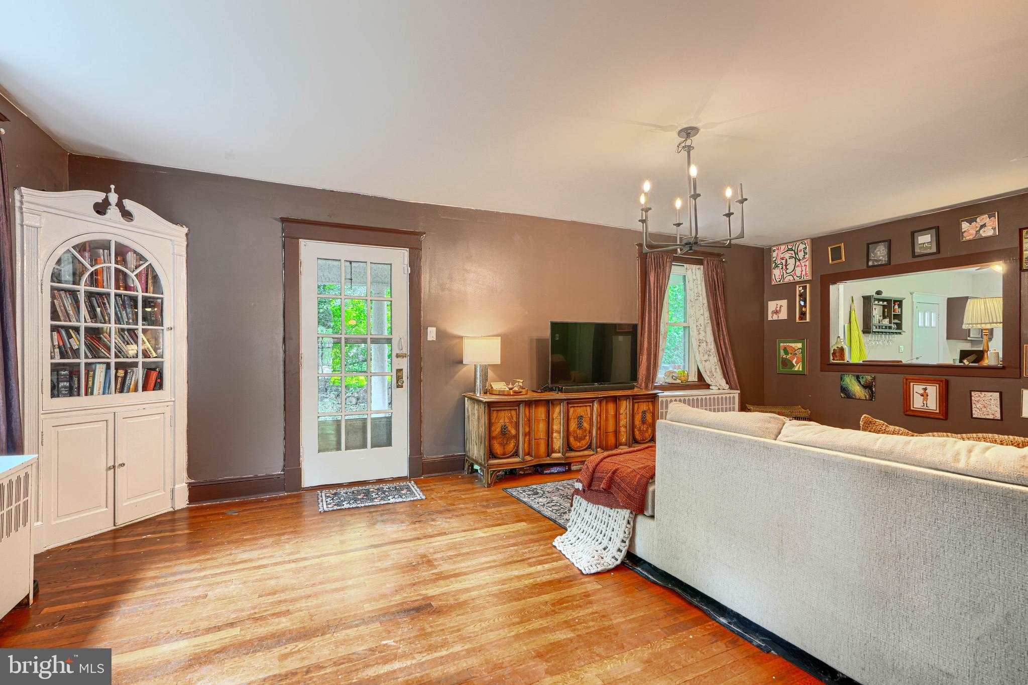 4606 Cedar Garden Road Baltimore, MD 21229 - Photo 20 of 46
