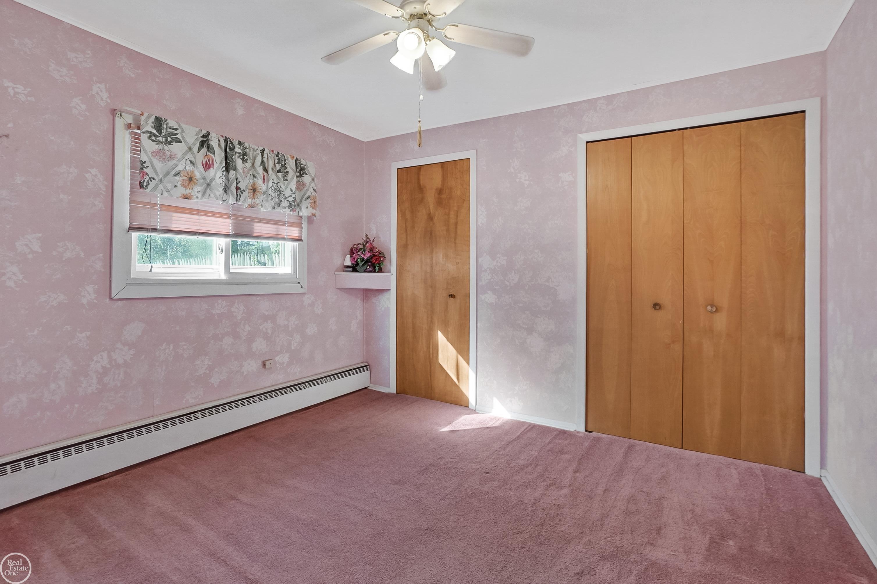 8540 River Road Marine City, MI 48039 - Photo 8 of 20 50157338-60440bfa-e46f-4ef5-bdea-8c51e09ef4a9.JPG