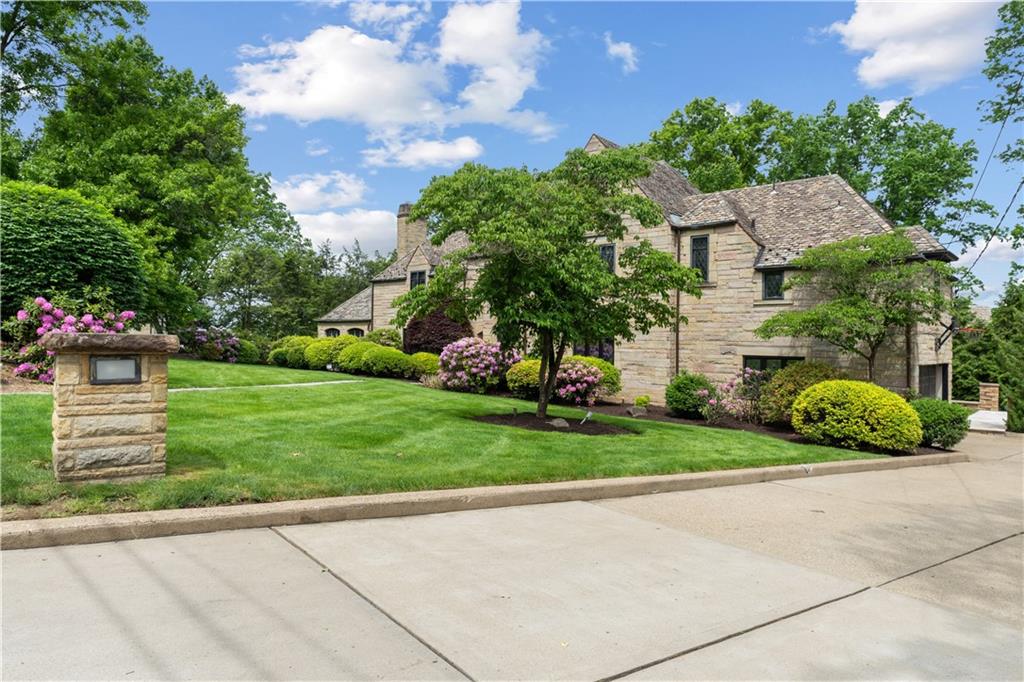 840 Osage Road Pittsburgh, PA 15243 - Photo 41 of 47 a view of a garden with a house