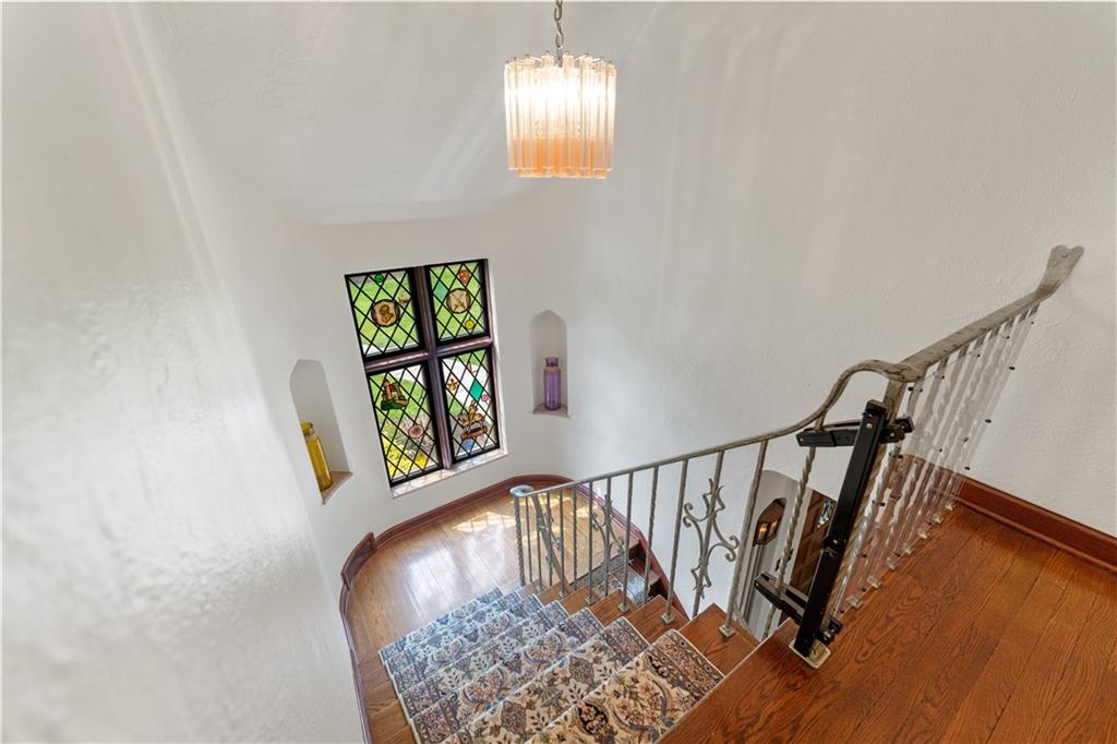 840 Osage Road Pittsburgh, PA 15243 - Photo 8 of 47 a view of entryway with wooden floor
