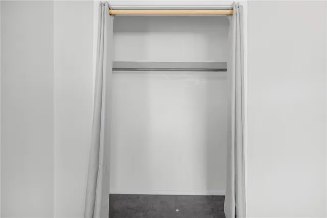 $75,000 | 1303 West Main Street, Madisonville, TX 77864