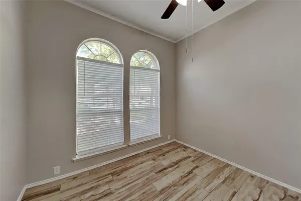 $2,425 | 2525 Greenhaven Drive, Burleson, TX 76028