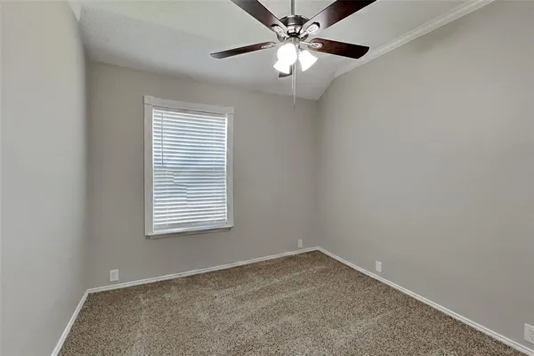 $2,425 | 2525 Greenhaven Drive, Burleson, TX 76028