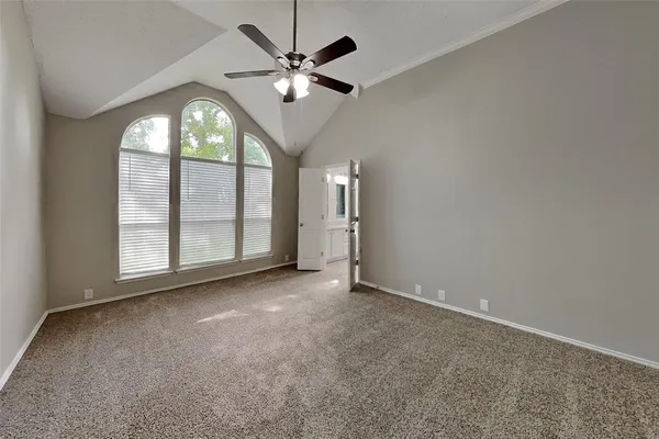 $2,425 | 2525 Greenhaven Drive, Burleson, TX 76028