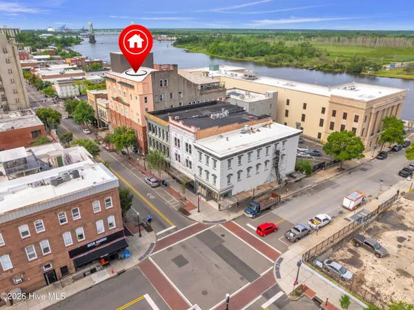 $335,000 | 21 North Front Street, Unit 2E2, Wilmington, NC 28401