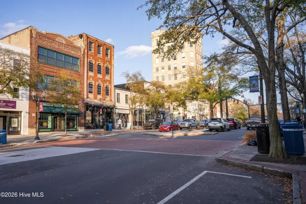 $335,000 | 21 North Front Street, Unit 2E2, Wilmington, NC 28401