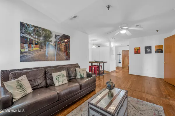 $335,000 | 21 North Front Street, Unit 2E2, Wilmington, NC 28401