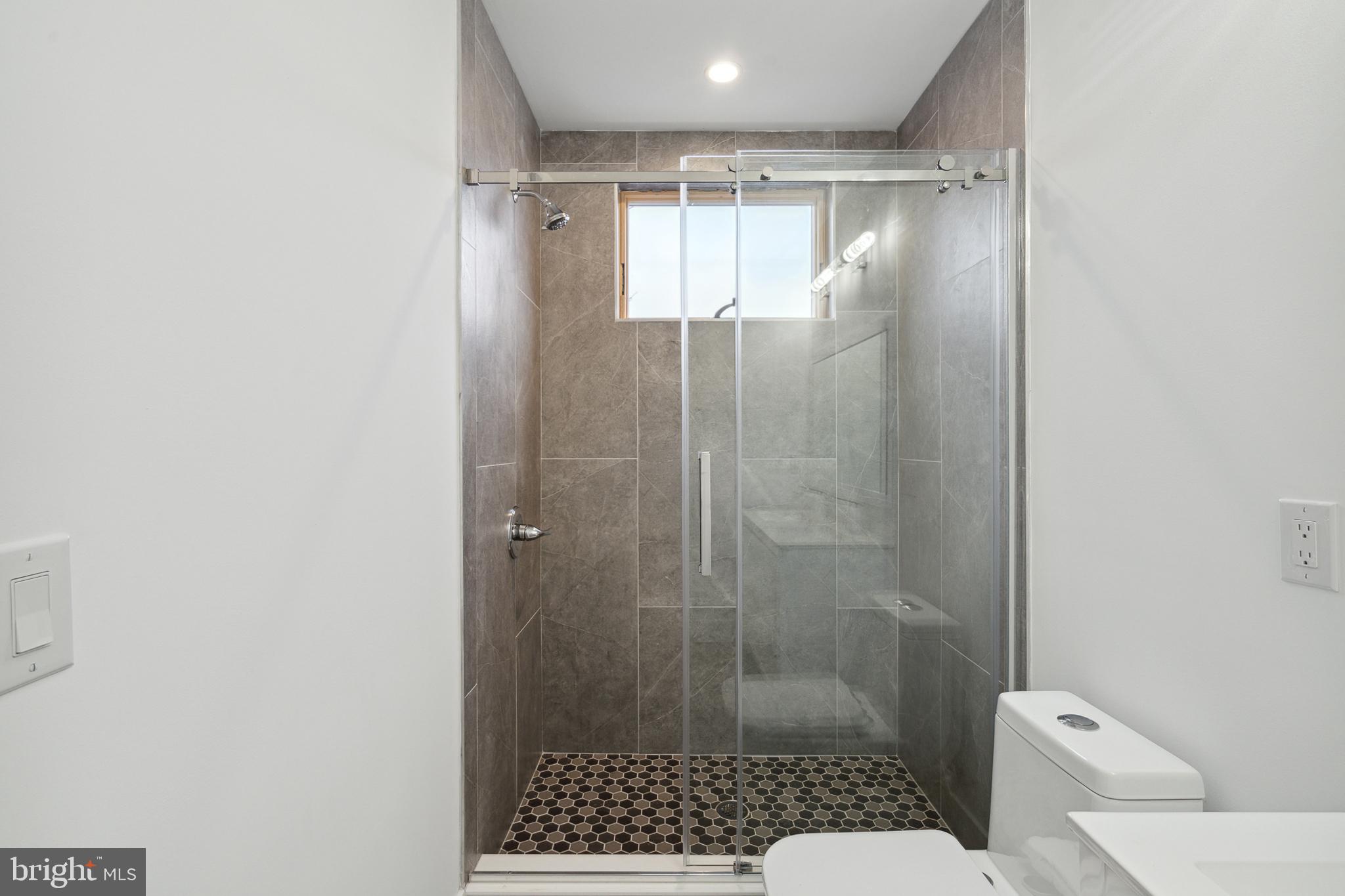 2113 North 5th Street Philadelphia, PA 19122 - Photo 20 of 26 Primary Bathroom (2)