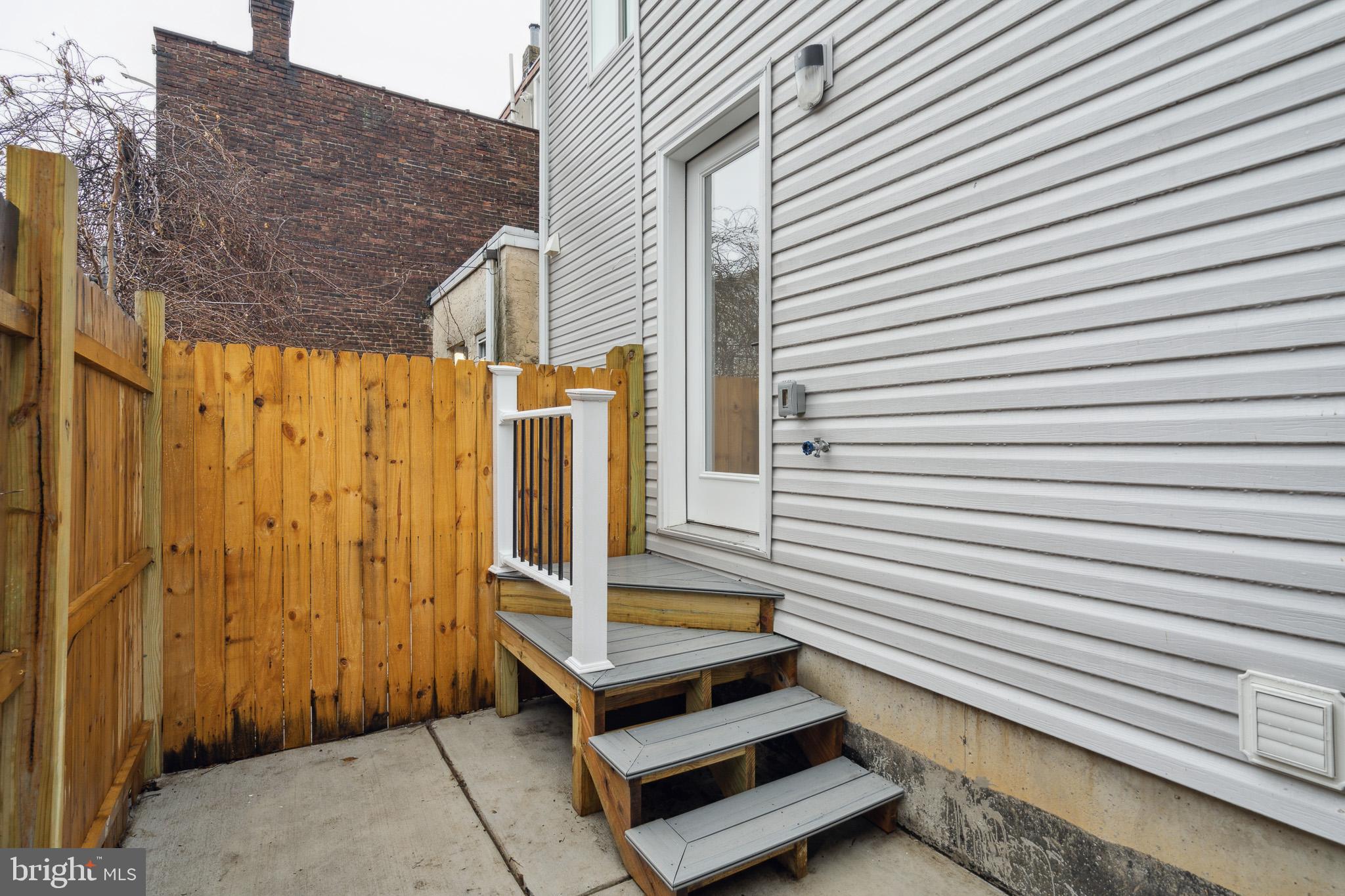 2113 North 5th Street Philadelphia, PA 19122 - Photo 5 of 26 Rear Patio