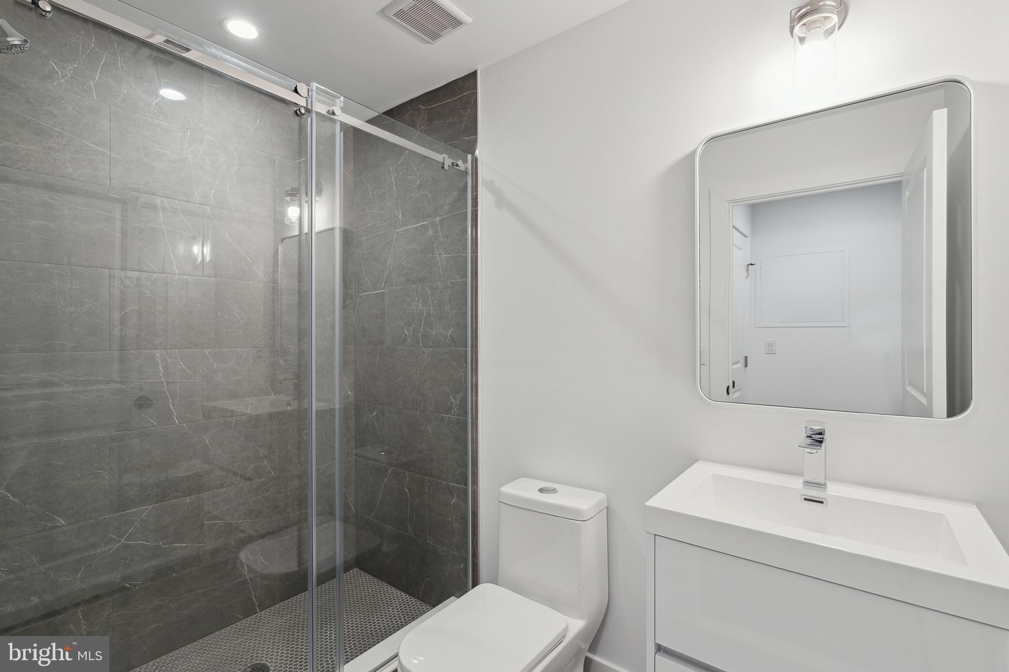 2113 North 5th Street Philadelphia, PA 19122 - Photo 9 of 26 Basement Bath
