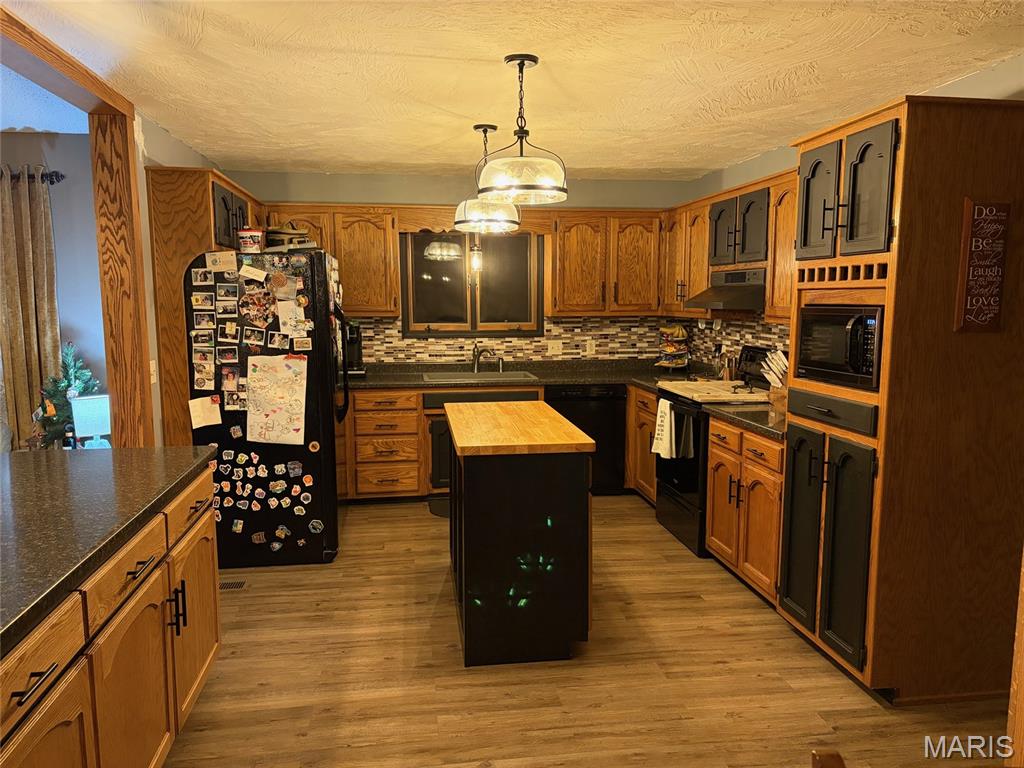 13915 Maple Lane Plato, MO 65552 - Photo 11 of 28