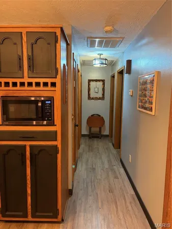 $275,000 | 13915 Maple Lane, Plato, MO 65552