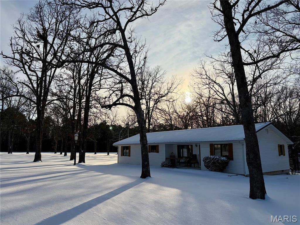 13915 Maple Lane Plato, MO 65552 - Photo 2 of 28