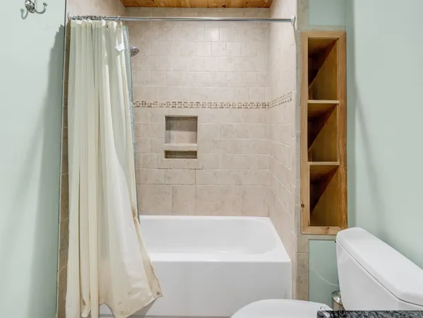 $699,000 | 5610 Vt Route 4, Rutland, VT 05701