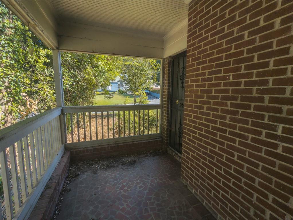 1261 Eastridge Road Southwest Atlanta, GA 30311 - Photo 33 of 36 a view of a room with a large window