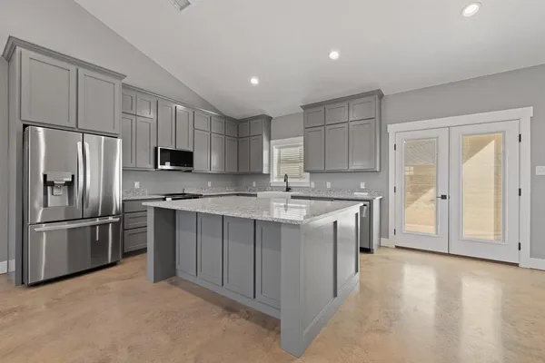 $285,000 | 118 Noelle Road, Whitney, TX 76692