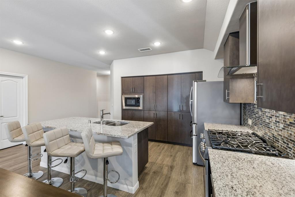 1105 Mapleton Drive Anna, TX 75409 - Photo 8 of 40