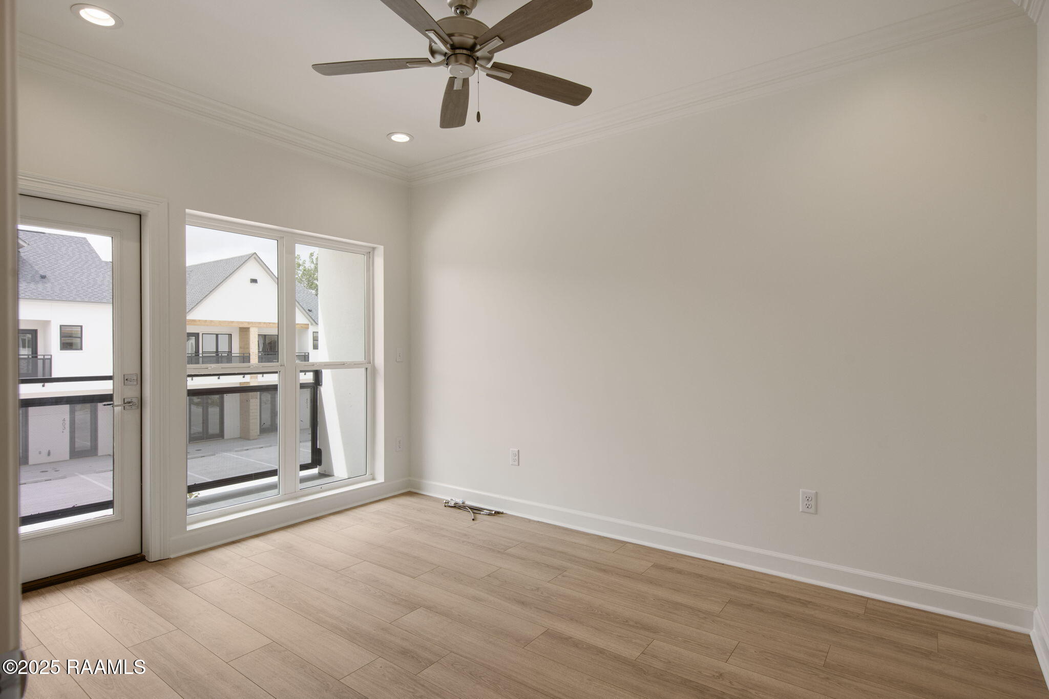 1510 Kaliste Saloom Road, Unit 101 Lafayette, LA 70508 - Photo 17 of 23 25-web-or-mls-1510 Kaliste Saloom Rd-25