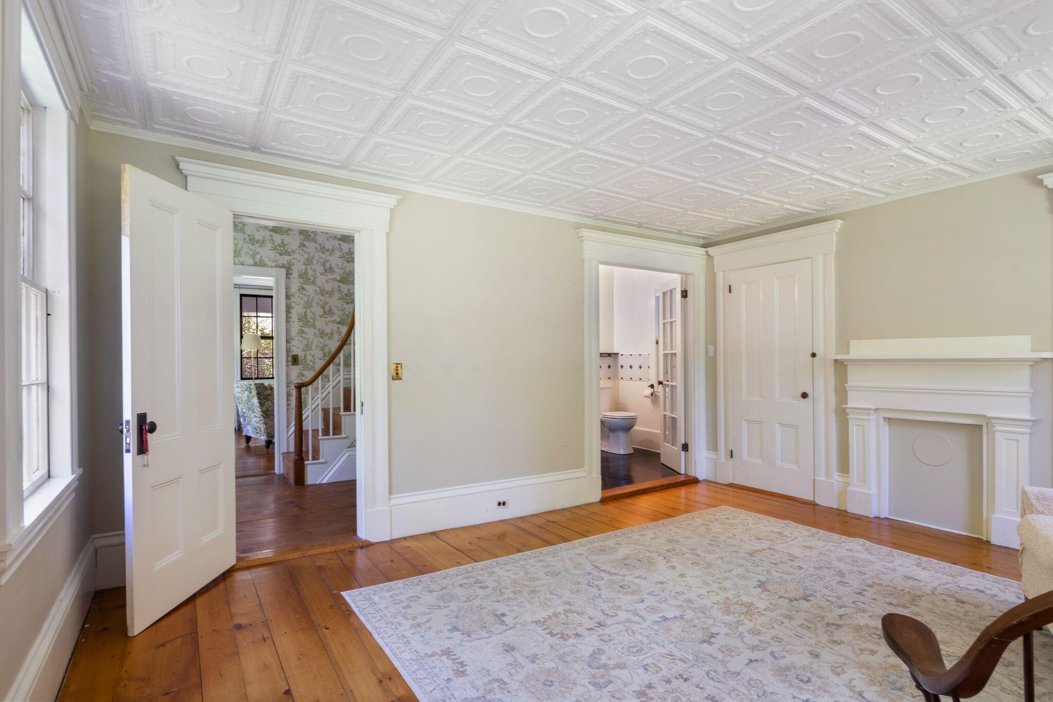404 Blackstrap Road Falmouth, ME 04105 - Photo 9 of 61 404_Blackstrap_Rd_027