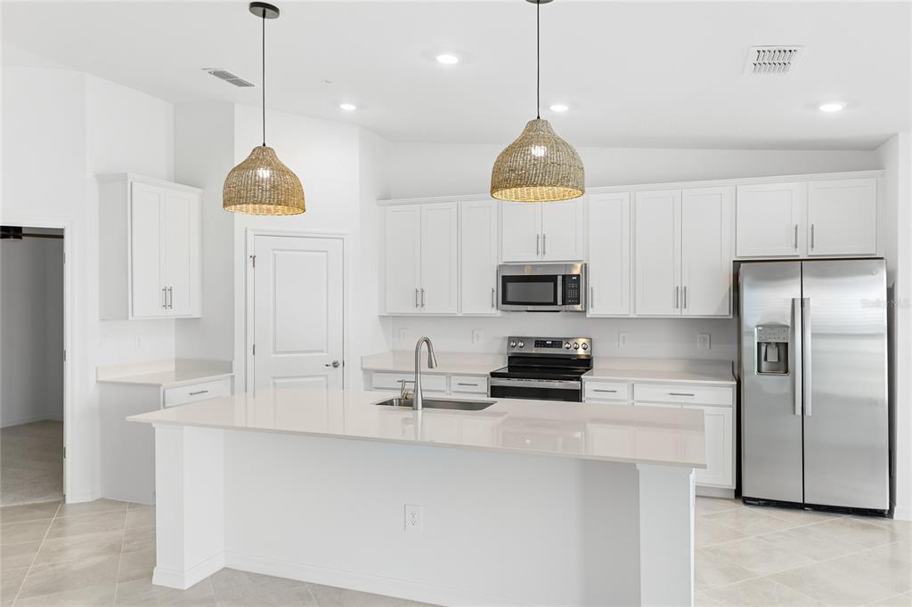 19007 Scallop Loop, Unit 204 Lakewood Ranch, FL 34211 - Photo 12 of 42