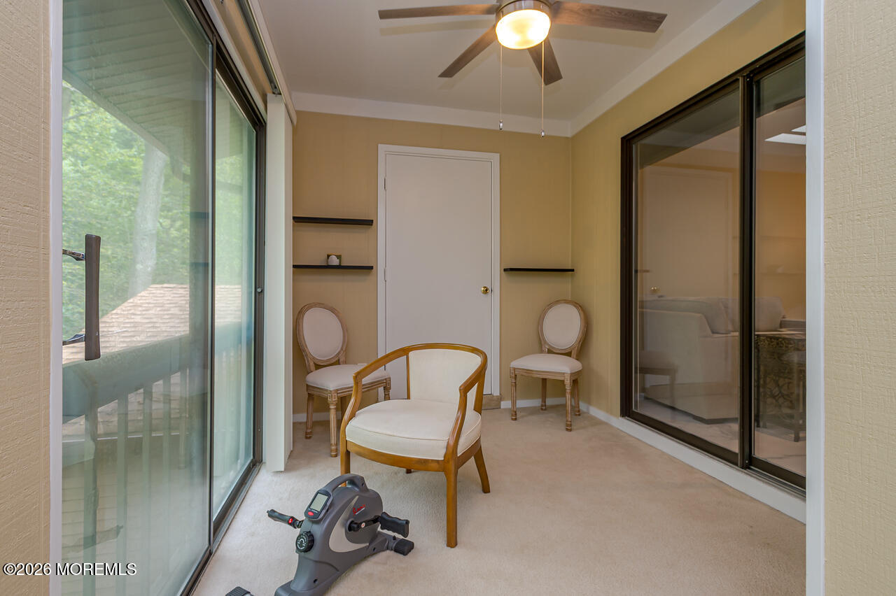 48 Ellsworth Court Red Bank, NJ 07701 - Photo 18 of 31 LR-9833