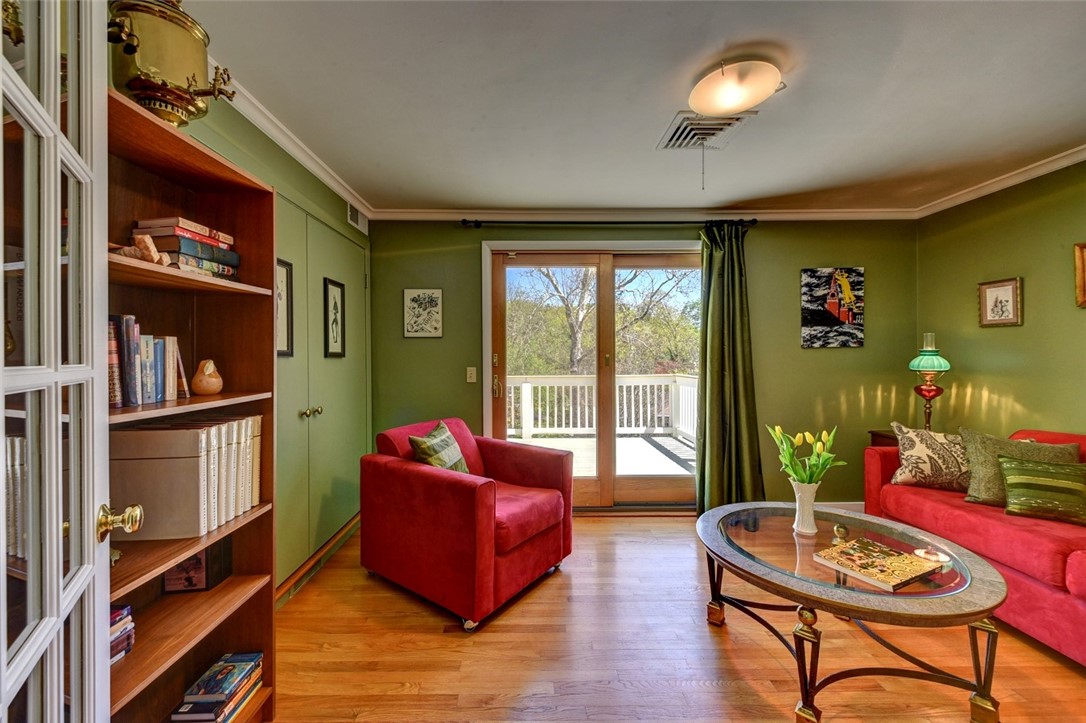 18 Brookway Road Providence, RI 02906 - Photo 34 of 49 Gallery Image 34