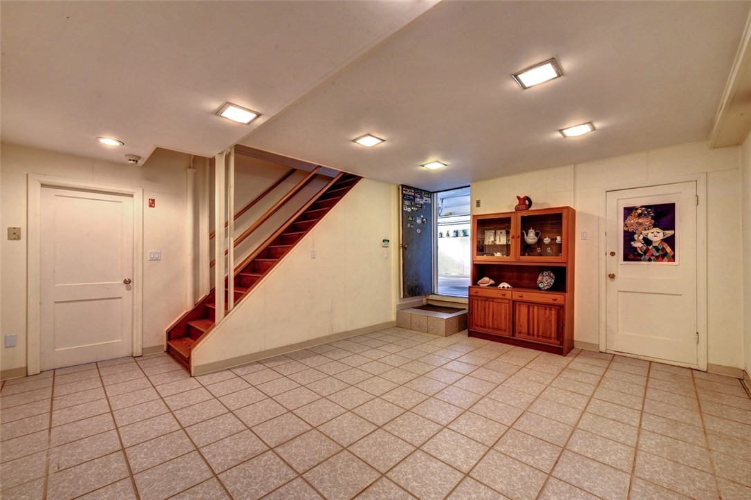 18 Brookway Road Providence, RI 02906 - Photo 48 of 49 Gallery Image 48
