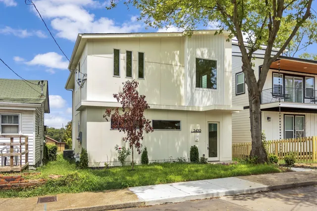 $3,800 | 2430 Batavia Street, Nashville, TN 37208