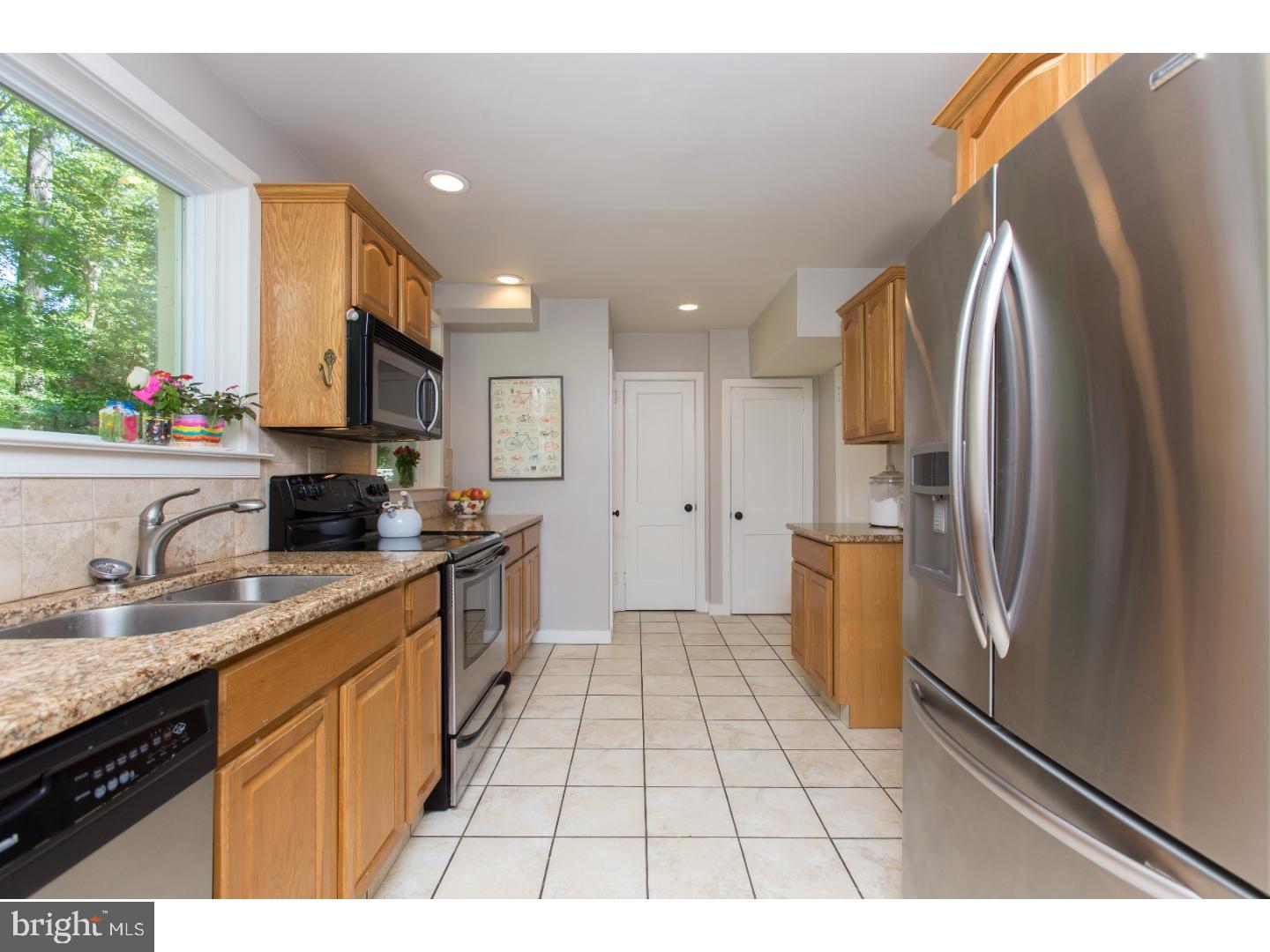 714 Beechwood Road Media, PA 19063 - Photo 10 of 25 Kitchen
