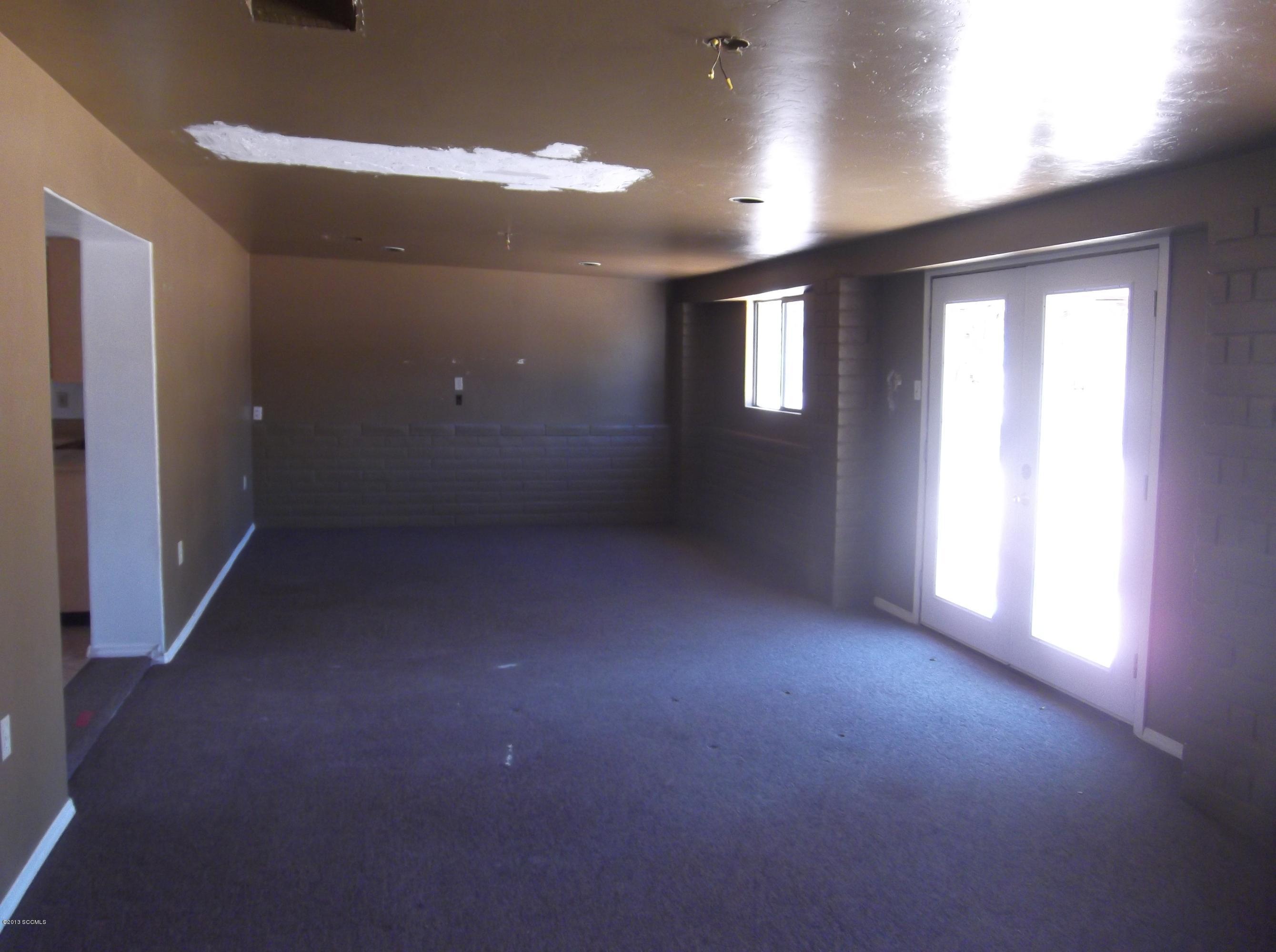 362 Abaco Court Rio Rico, AZ 85648 - Photo 4 of 13