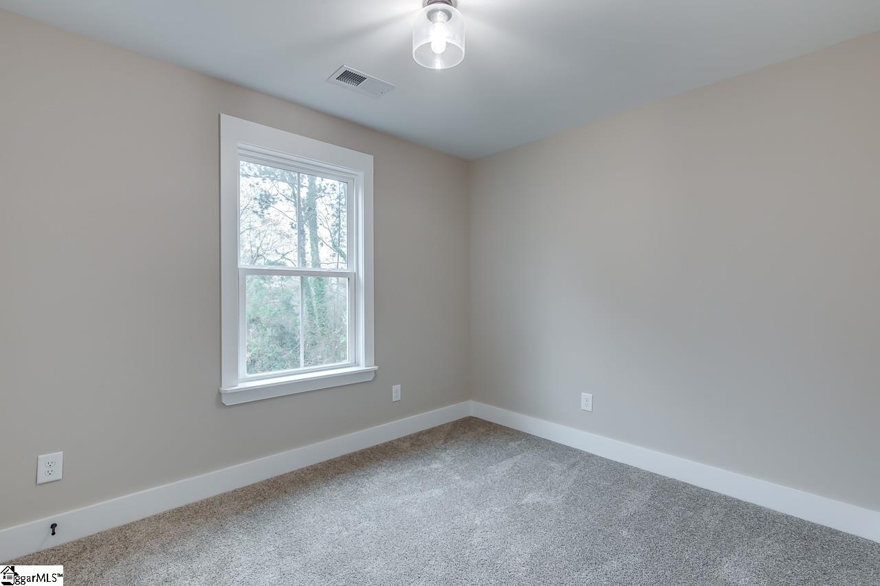 25 Pleasant Ridge Avenue Greenville, SC 29605 - Photo 17 of 24 Gallery Image 17