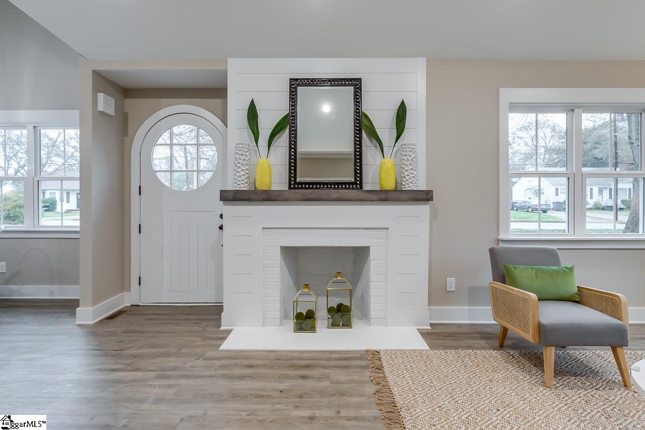 25 Pleasant Ridge Avenue Greenville, SC 29605 - Photo 7 of 24 Gallery Image 7