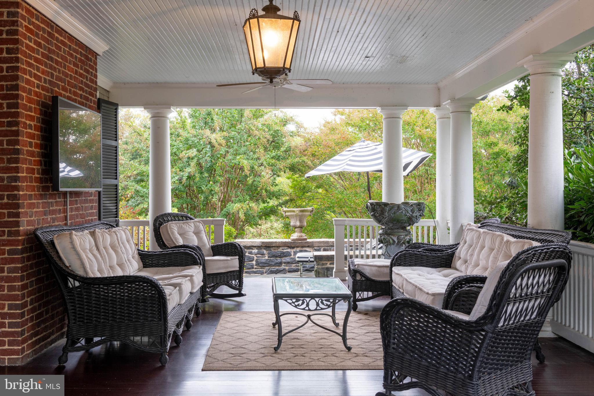 7506 LHirondelle Club Road Towson, MD 21204 - Photo 23 of 56