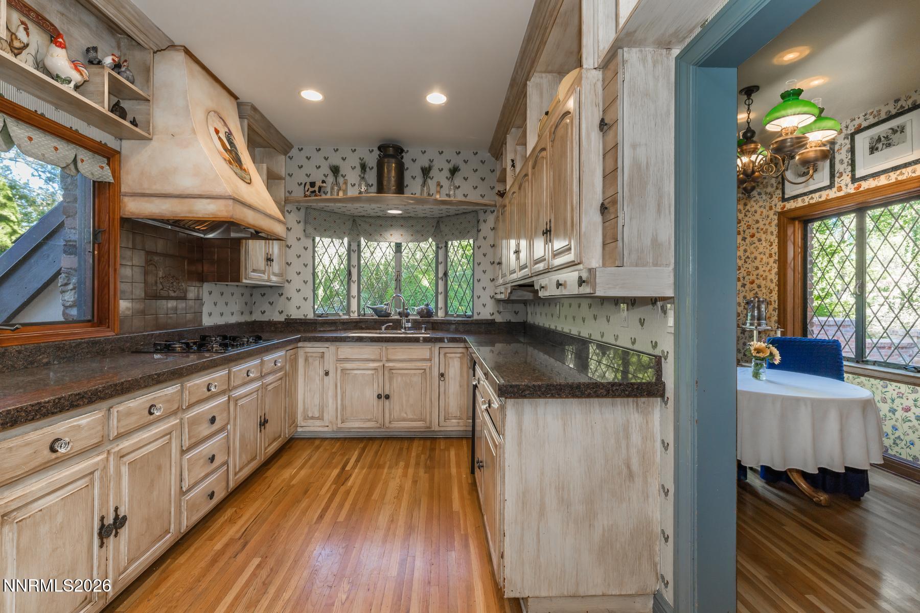 745 California Avenue Reno, NV 89509 - Photo 17 of 54 050-041-Kitchen-1800x1200