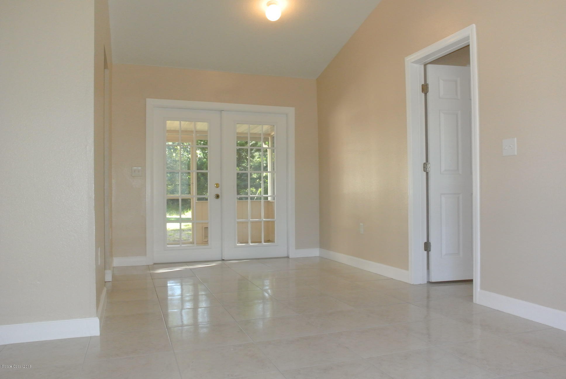 1370 Seabold Road Southwest Palm Bay, FL 32908 - Photo 12 of 28 010