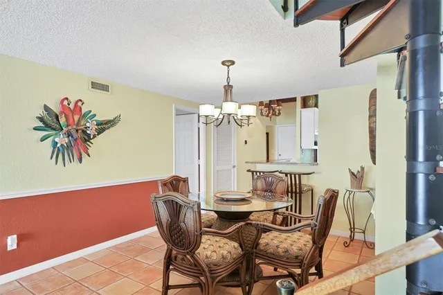 $794,999 | 5270 Gulf Of Mexico Drive, Unit 508, Longboat Key, FL 34228