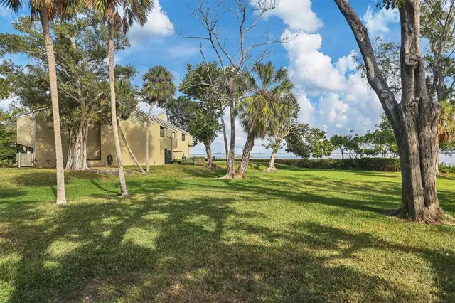 $794,999 | 5270 Gulf Of Mexico Drive, Unit 508, Longboat Key, FL 34228