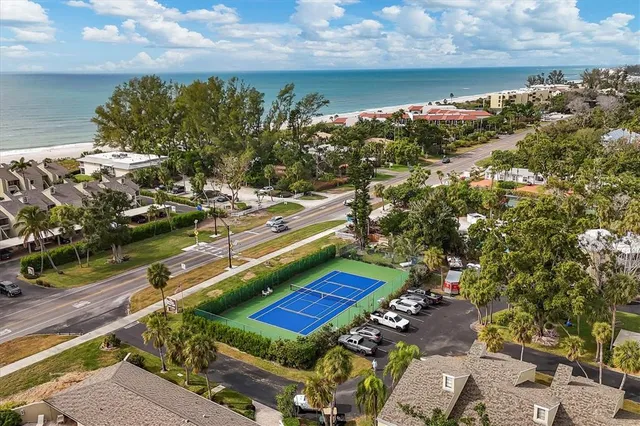 $794,999 | 5270 Gulf Of Mexico Drive, Unit 508, Longboat Key, FL 34228